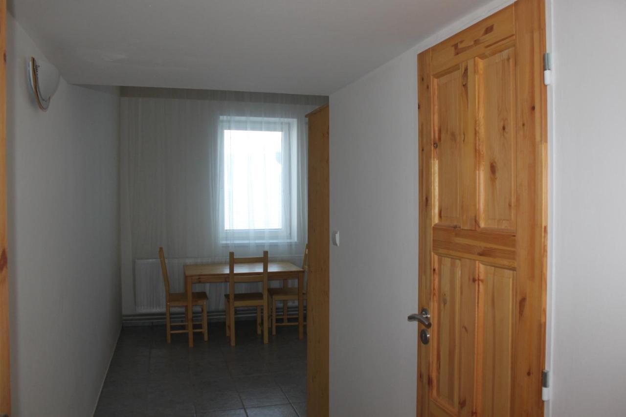 Horská chata Hubertus Albrechtice v Jizerskych horách Exterior foto